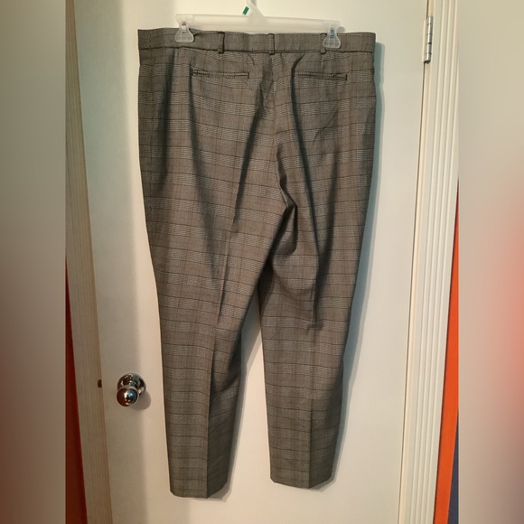 Ladies Slacks - Picture 3 of 4